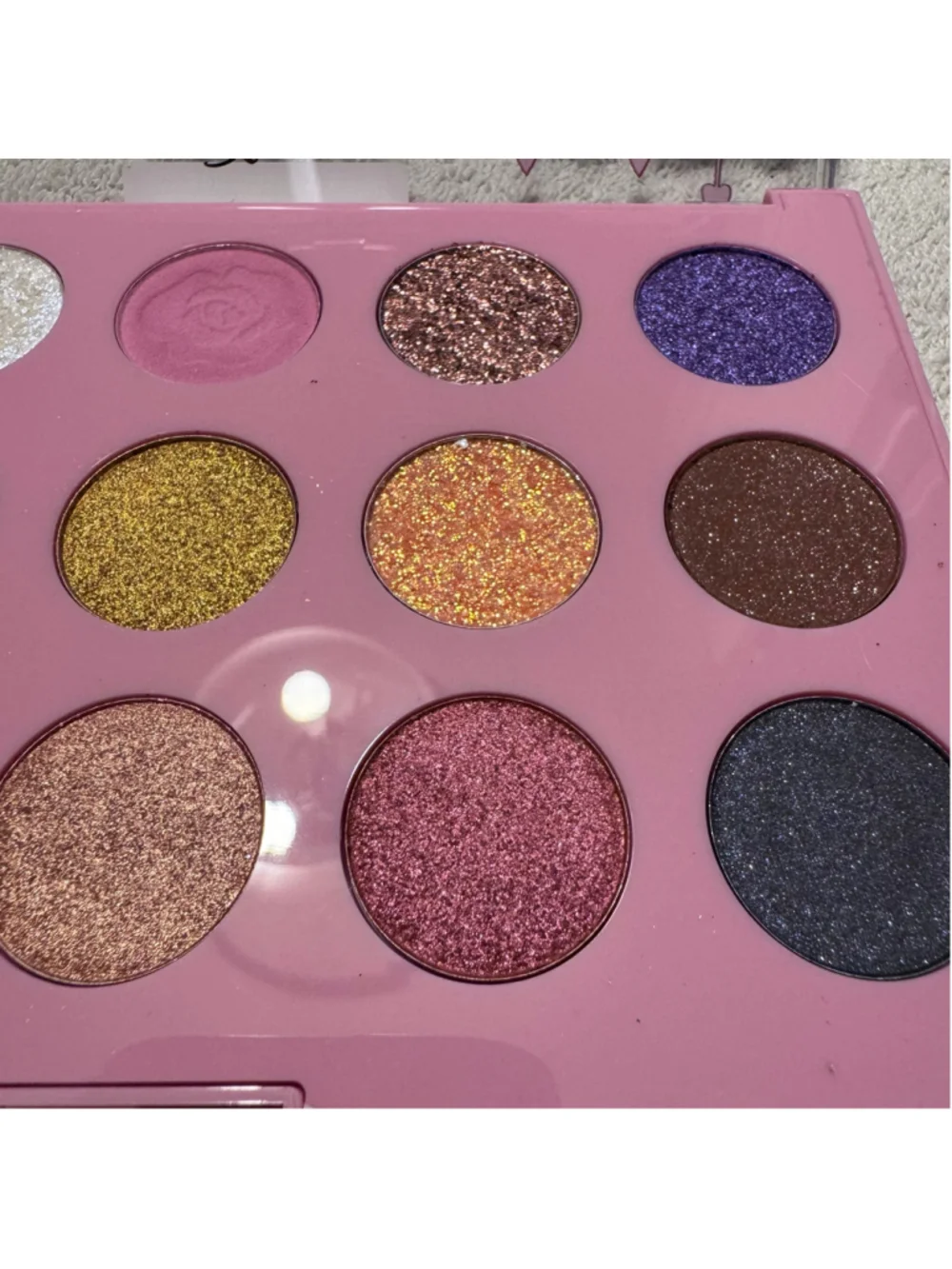 Wet n Wild Disney Alice in Wonderland Lost In Wonderland Eye Face Palette LE